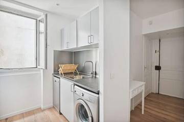 Appartement De Vacances pour 3 Personnes dans Asnières-sur-Seine, Hauts-de-Seine, Photo 3