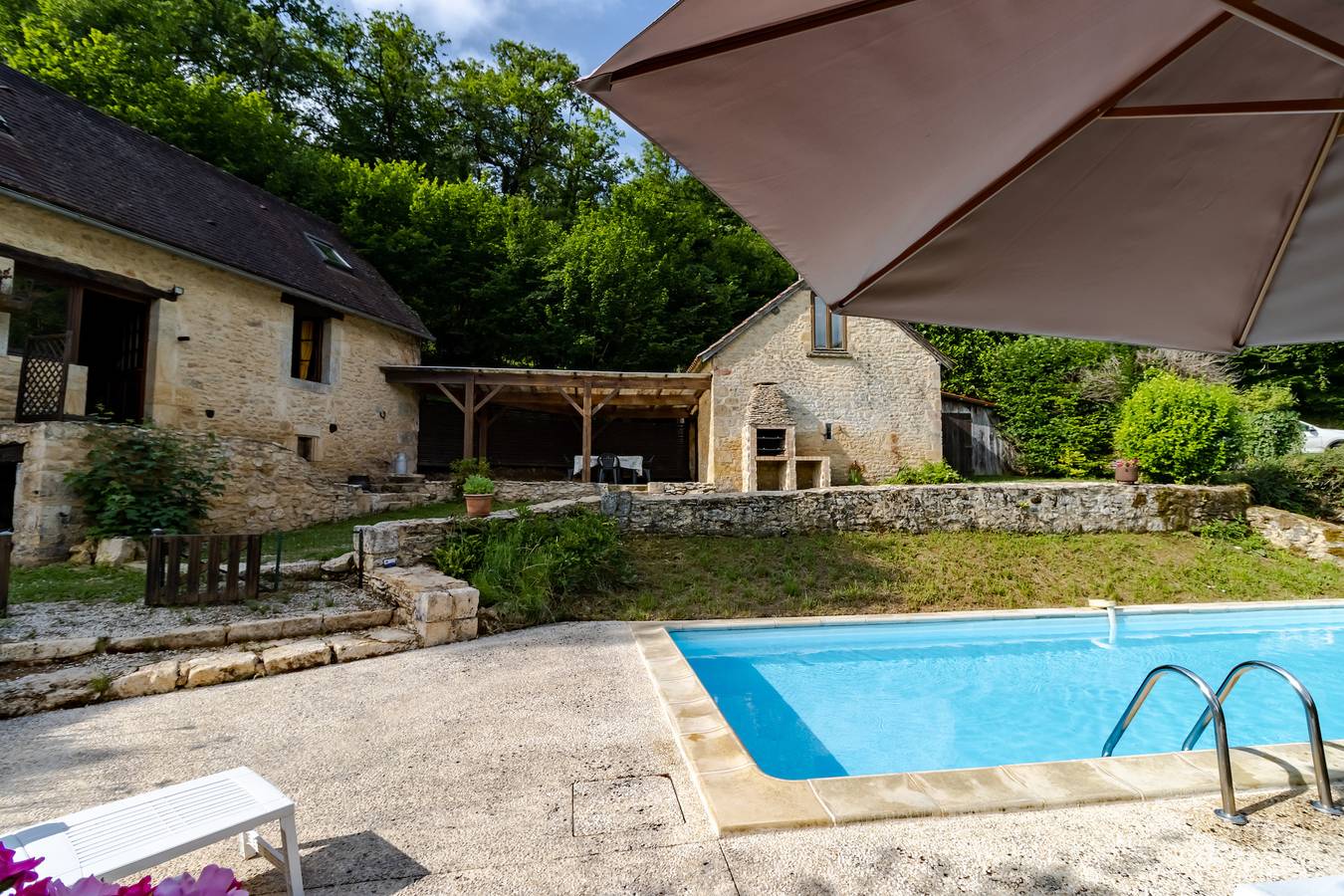 Moulin de la Grenaderie – Havre de Paix avec Piscine au Cœur du Périgord Noir in Sergeac, Périgord Noir