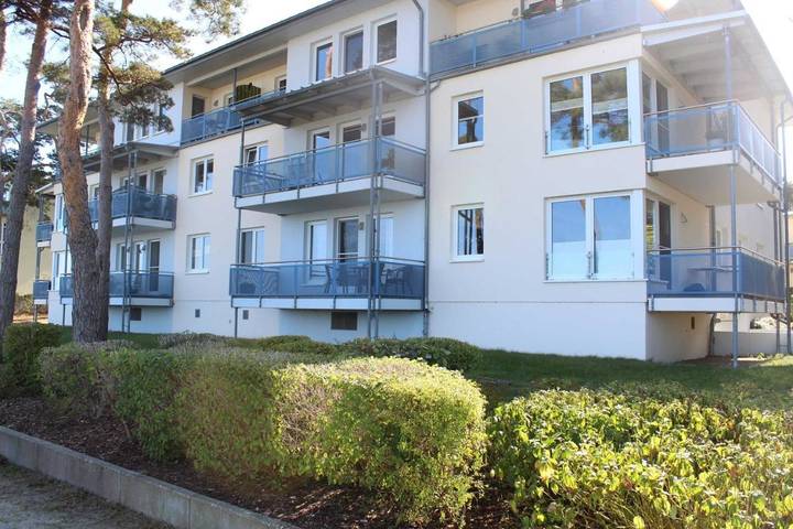 Ferienwohnung für 4 Personen, mit Balkon und Seeblick