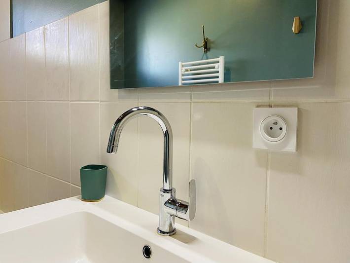Gîte pour 4 personnes, avec Jacuzzi ainsi que Terrasse et Jardin à Illats - 3