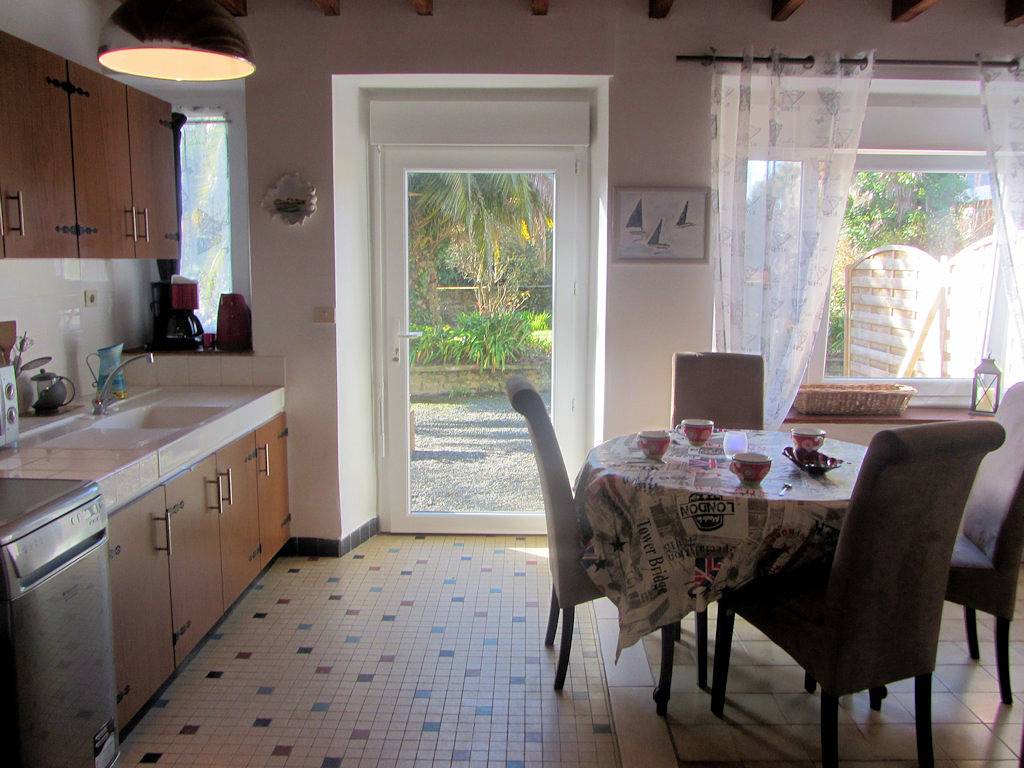 Maisonnette pour deux ou quatre pers de la presqu'île, mer à pied in Lanmodez, Côte de Granit Rose