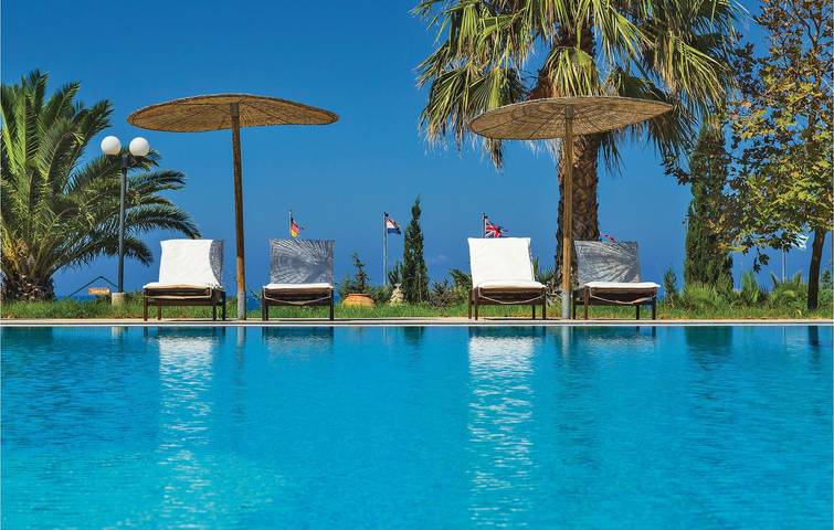 Gîte pour 5 personnes, avec piscine dans Cos - 4