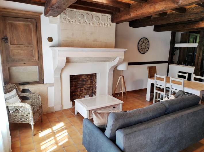 Gîte pour 6 personnes, avec terrasse et jardin à Joigny-sur-Meuse