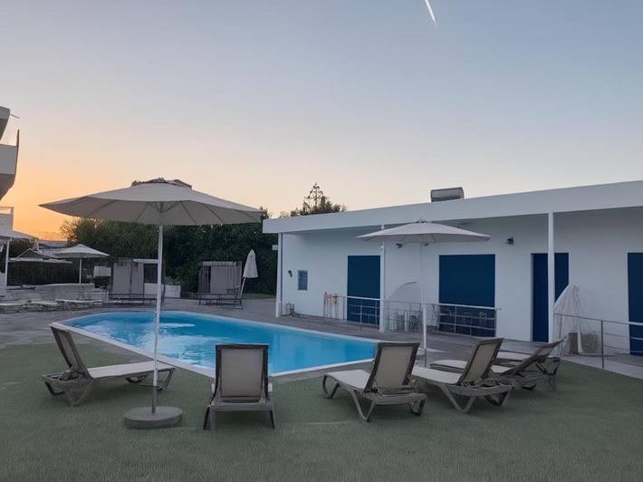 Location de vacances pour 2 personnes, avec jardin ainsi que piscine et balcon à Faliráki - 2