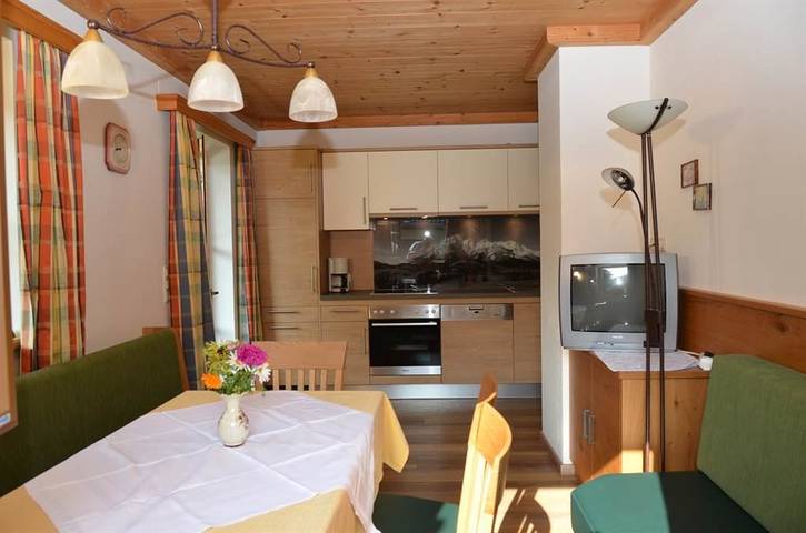 Ferienwohnung für 6 Personen, mit Balkon und Garten in Saalbach-Hinterglemm - 4