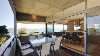 Holiday Home for 8 People in Hawks Nest, Hunter Valley, Photo 4