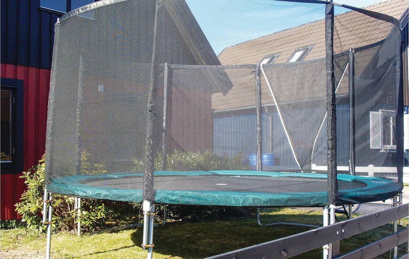 Hus för 12 Personer med trädgård in Västervik