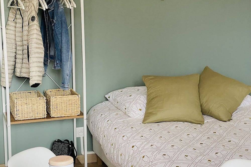 Apartamento entero, Studio La Bourboule with balcony in La Bourboule, Parque Natural Regional Volcans d'Auvergne