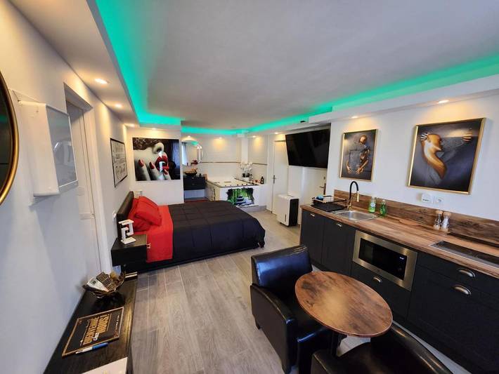 Ferienwohnung für 2 Personen, mit Whirlpool in Perpignan