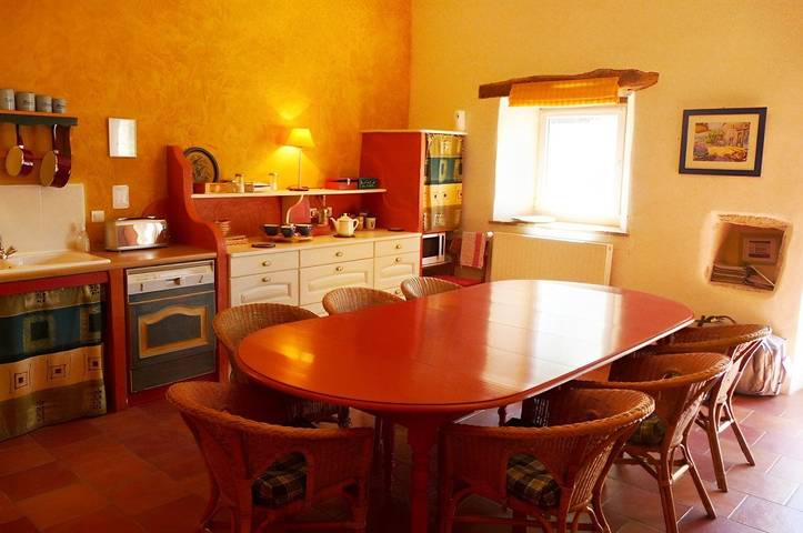 Chambre d’hôte pour 5 personnes, avec jardin dans le Lot - 3