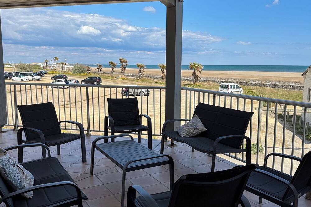 Chalet pour 9 Personnes dans Gruissan Plage, Gruissan