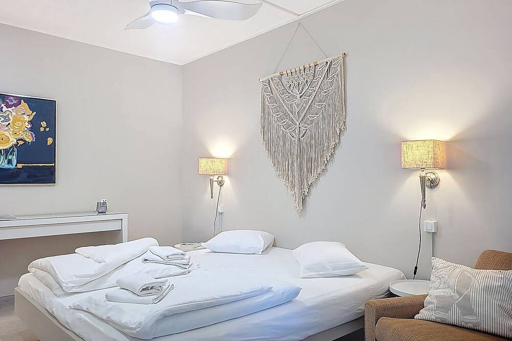 Geheel appartement, Blue Vista Lugano Apt.616 in Bissone, Luganomeer