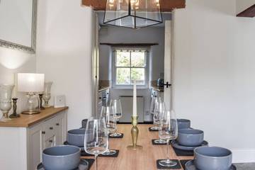 Log Cabin for 6 People in Pooley Bridge, Cumbria, Photo 2