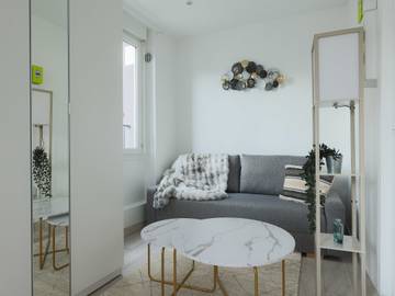 Appartement De Vacances pour 2 Personnes dans Boulogne-Billancourt, Hauts-de-Seine, Photo 1