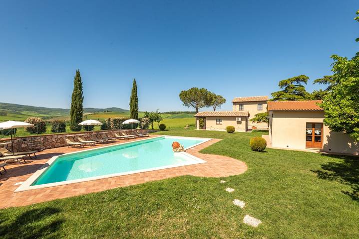 Camera 'La Falce' con piscina condivisa, Wi-Fi e aria condizionata in Gallina, Castiglione d'Orcia (comune)
