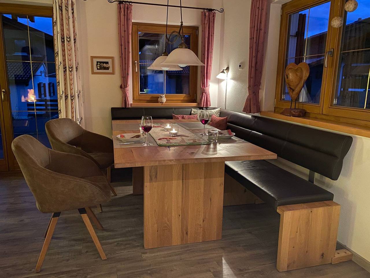 Komfortables Ferienhaus Eulennest im Feriendorf Via Claudia mit Sauna in Lechbruck am See, Bayerisch Schwaben