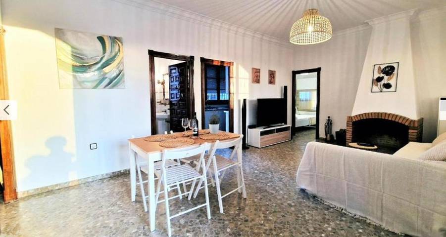 Casa rural para 7 personas, con vistas además de piscina y balcón en Setenil de las Bodegas - 2