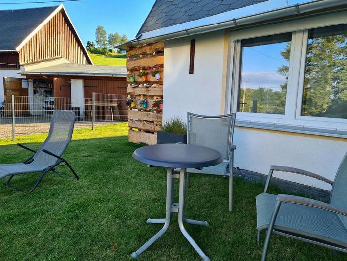 Ferienhaus für 4 Personen, mit Terrasse und Garten sowie Ausblick in Schwarzenberg (Erzgebirge) - 2