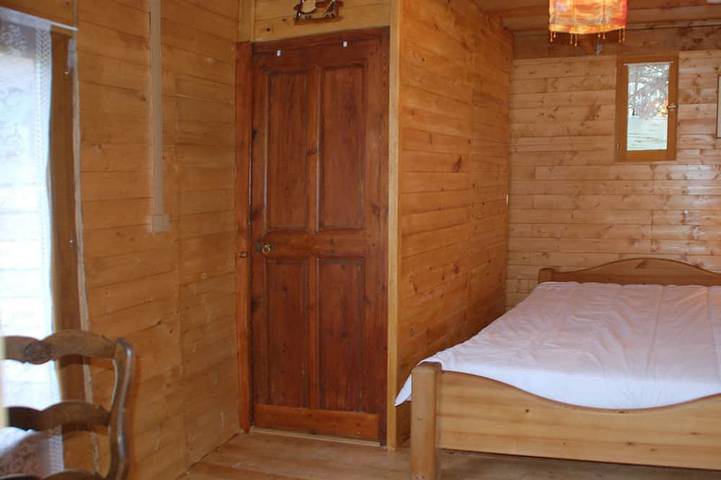 Gîte pour 4 personnes, avec balcon ainsi que jardin et jacuzzi à Cuers - 3