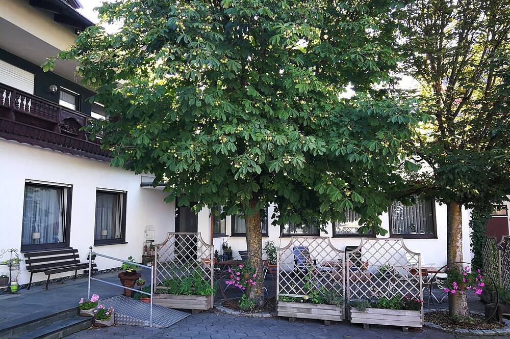 Ganze Wohnung, Gemütliches Appartment (23qm) mit Balkon in Altmannstein, Altmühltal