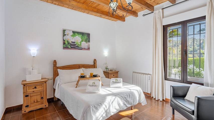 Casa rural para 18 personas, con balcón/terraza, Se admiten mascotas en Montefrío - 4