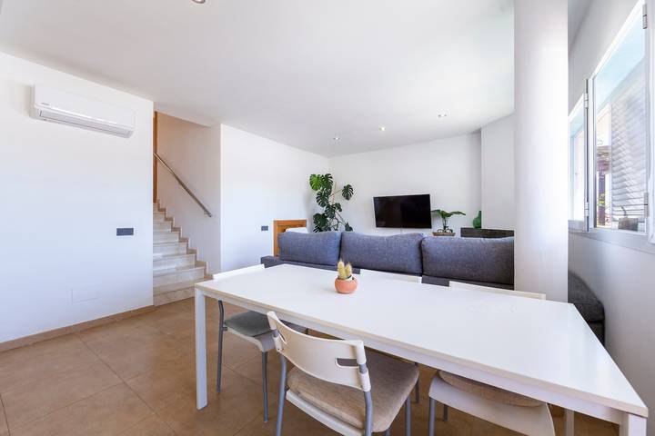 Holiday Home 'Entre Volcanes Y Sal' with Mountain Views, Wi-Fi and Air Conditioning in Presillas Bajas, Níjar