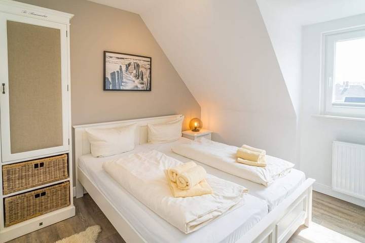Ganze Ferienwohnung, Bismarckstraße 5a, App 14 "Arnika" in Westerland, Sylt (Gemeinde)