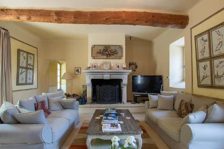 Château pour 16 personnes, avec jardin dans le Vaucluse - 3