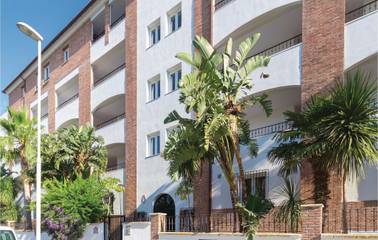 Gîte pour 8 personnes, avec piscine et terrasse, animaux acceptés à Motril