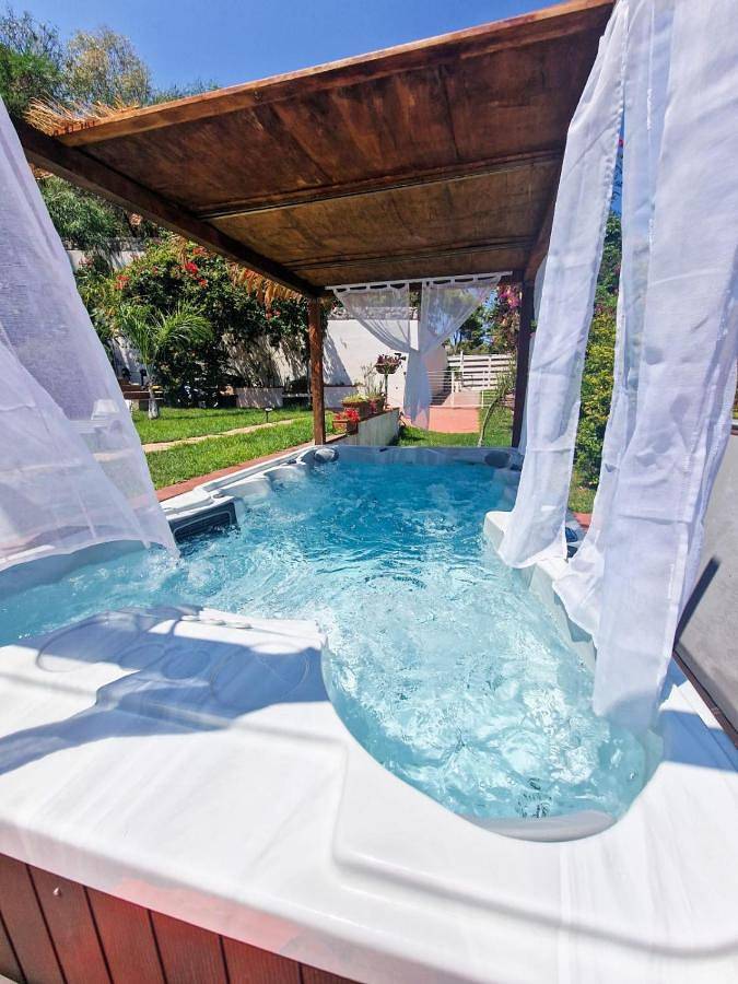 Villa mit pool für 2 Personen, mit Garten und Whirlpool, mit Haustier in Palermo - 3