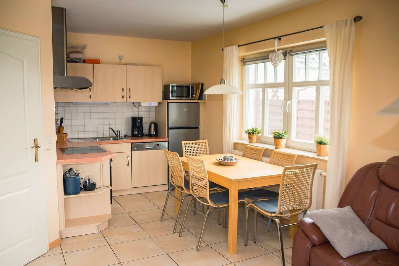 Ferienhaus "Likedeeler 2" in Zingst: 95 m², Garten, Kaminofen, Terrasse in Zingst, Fischland - Darß - Zingst