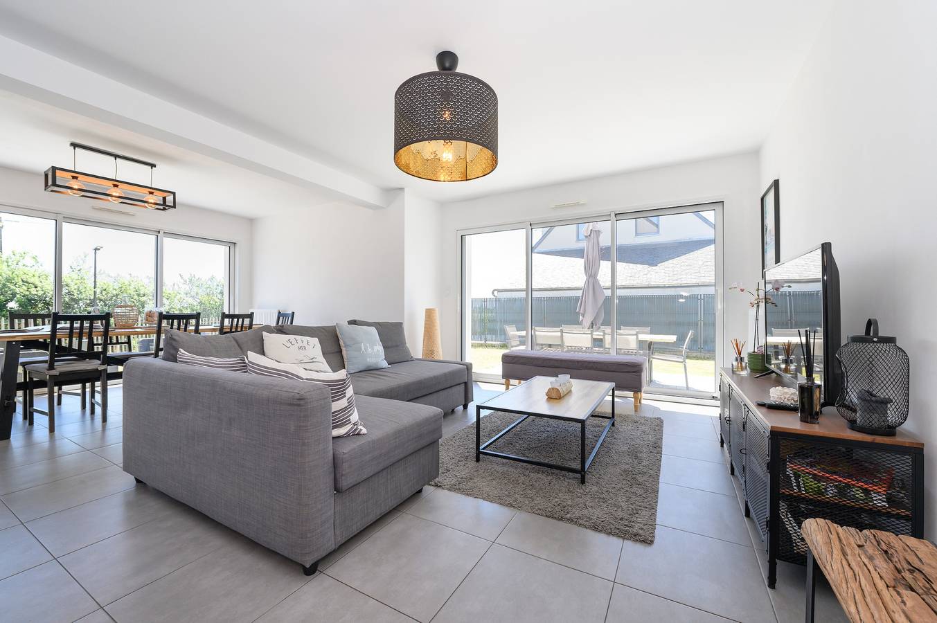 Casa vacacional de 3 estrellas en Plouharnel con terraza, jardín privado y Wi-Fi in Plouharnel, Côte des Mégalithes