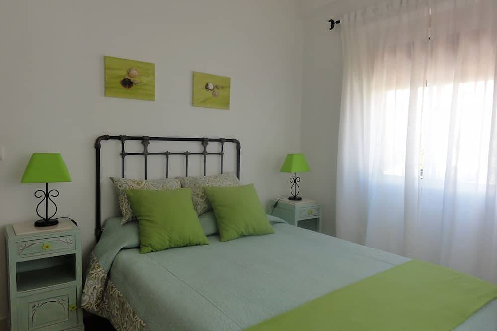 In der Nähe von Lissabon und dem Strand -1 Etage Villa in Halbinsel von Setúbal