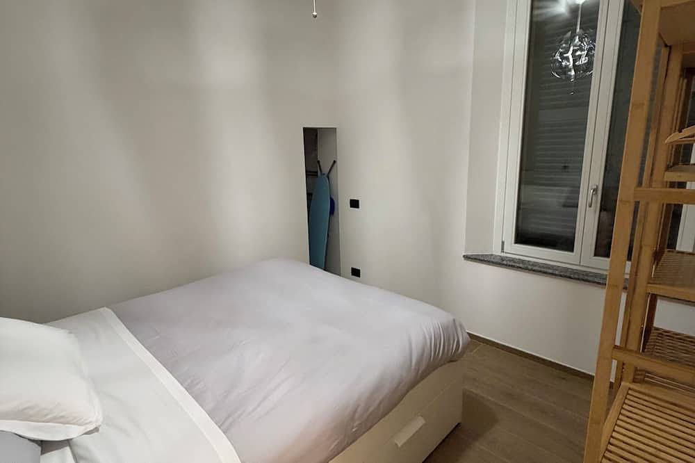 Appartamento intero, Adriano Space, un appartamento completo e funzionale nel pieno centro modenese in Modena, Provincia di Modena