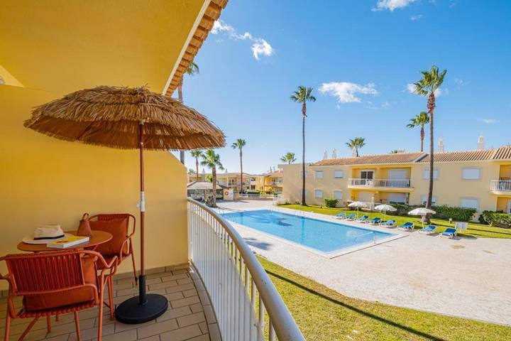 Ferienpark für 6 Personen, mit Garten und Pool in Portugal - 2