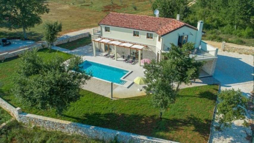 Villa für 8 Personen, mit Garten und Terrasse auf Cres - 2