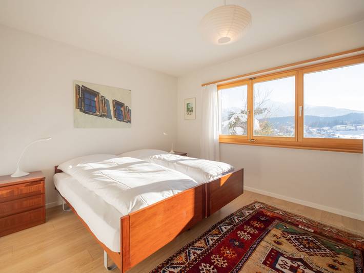 Chalet für 10 Personen, mit Balkon und Terrasse sowie Ausblick in Flims - 2