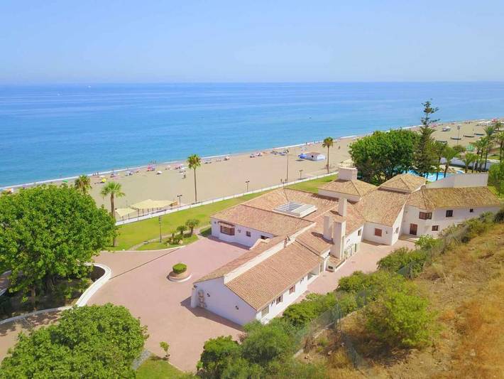 Casa rural para 22 personas, con piscina además de jacuzzi y jardín en Fuengirola - 3