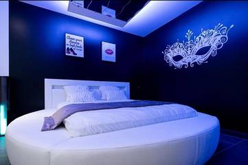 Chambre d’hôte pour 4 personnes, avec terrasse ainsi que sauna et jacuzzi à Portiragnes