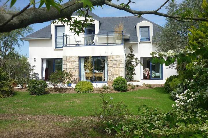 Maison de vacances pour 4 personnes, avec terrasse et jardin à Riantec