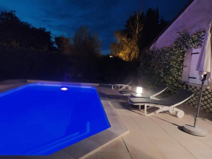 Location de vacances pour 8 personnes, avec jardin et piscine à Saint-Aubin-de-Médoc - 2