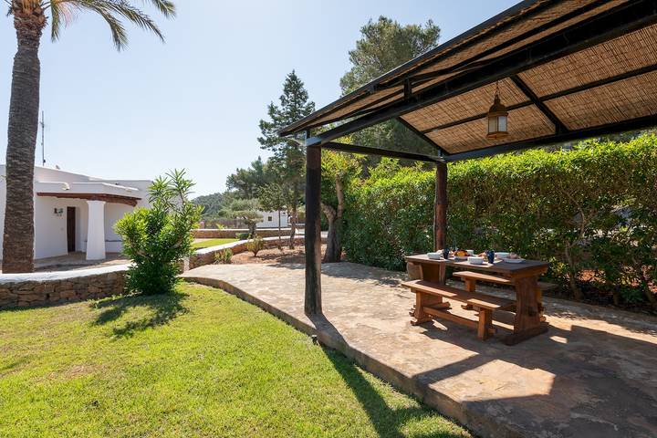 Villa Can Curreu in Santa Eulària des Riu, Ibiza Este