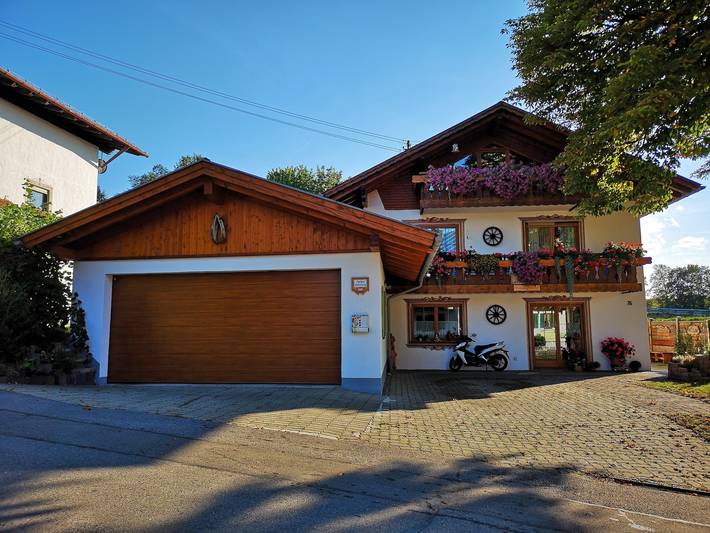 Gehele studio, Studio-appartement met gedeeld terras en wifi in Bad Bayersoien, Beierse Alpen