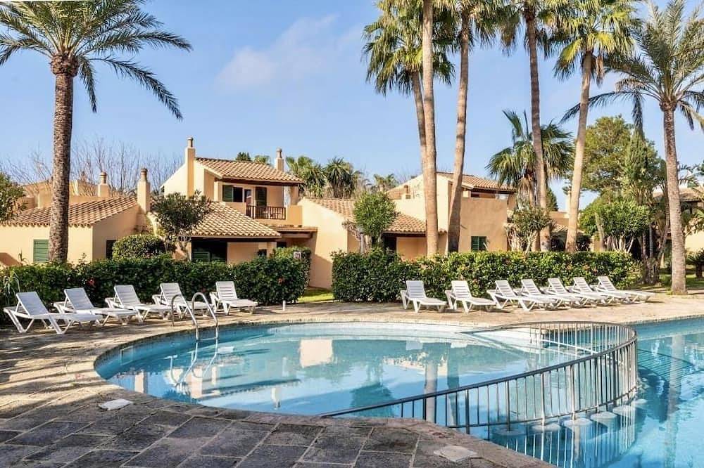 Hermoso Bungalow a Pasos de la Playa Son Xoriguer in Son Xoriguer, Ciutadella