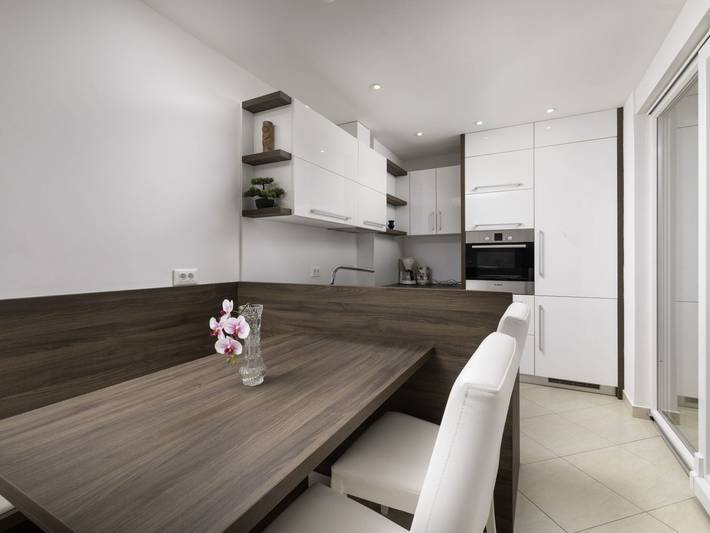 Ganze Wohnung, Apartment Seafront Maris - 2 in Soline, Krk