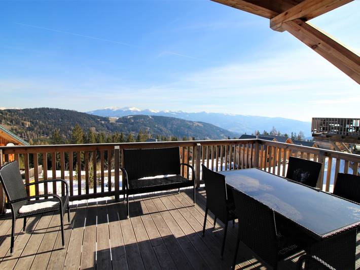 Ferienhaus für 8 Personen, mit Garten und Ausblick sowie Balkon und Sauna in Kärnten - 2