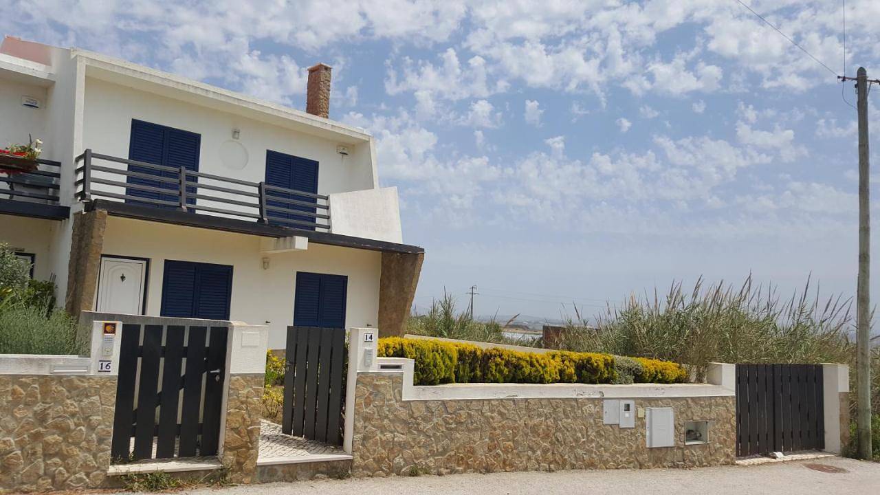 Villa da Praia Azul in Silveira (Portugal), Distrito de Lisboa