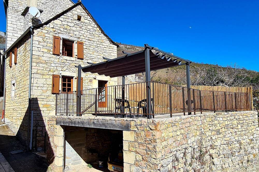 Gîte la Cardabelle -Gîte-Baño privado con bañera in Gorges du Tarn Causses, Cevenas
