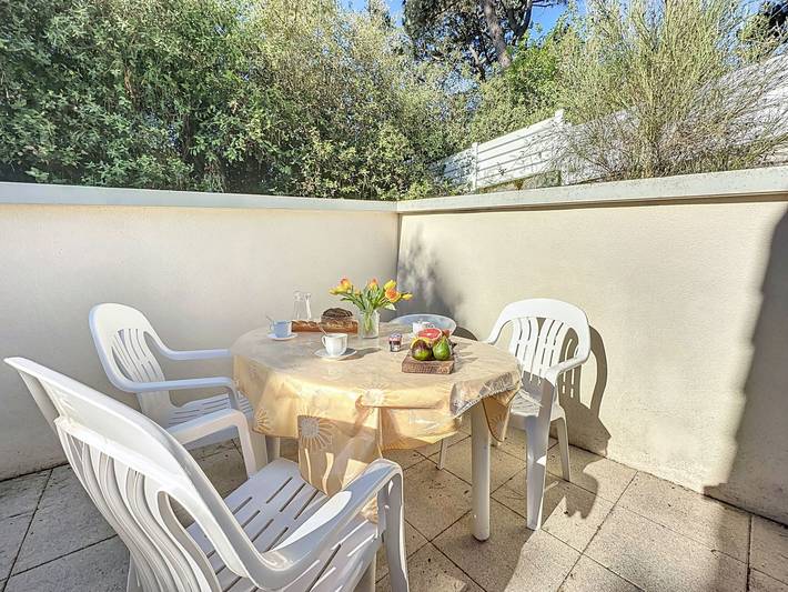 Location de vacances pour 4 personnes, avec terrasse et jardin à Saint-Michel-Chef-Chef - 4