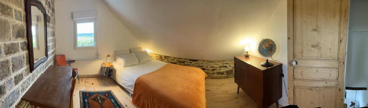 Gîte pour 2 personnes, avec jardin ainsi que piscine et vue à Sourdeval - 4